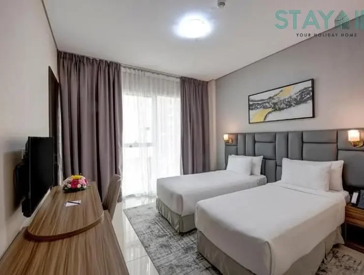 Best 2 BR |Very Clean| Canal Views| Housekeeping